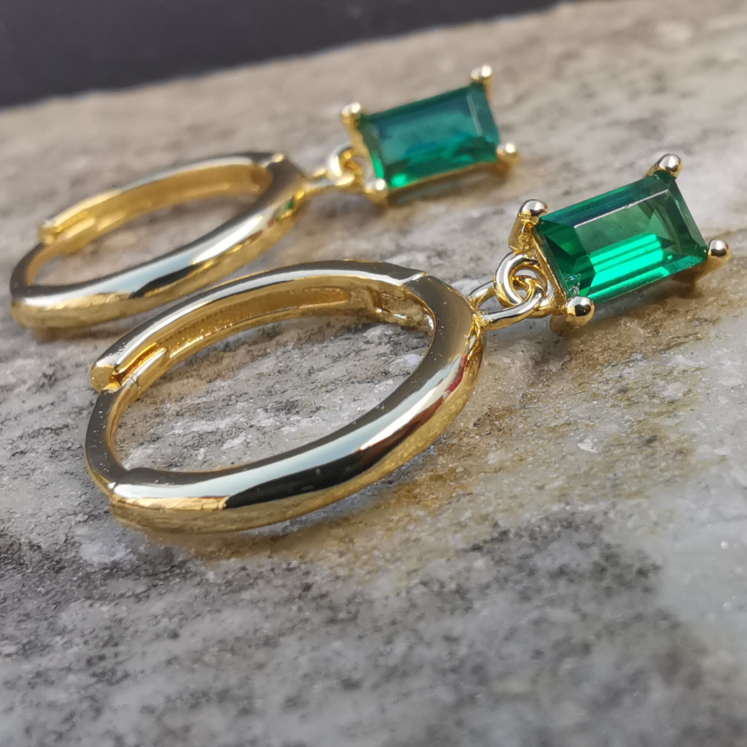 Droplet Earrings Green Rectangle Cubic Zirconia - 18K Gold Plated 925 Sterling Silver