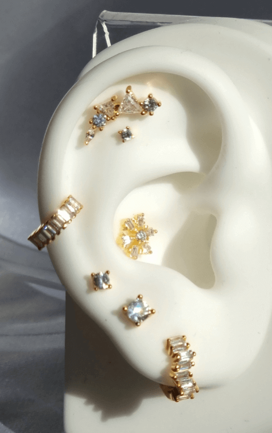 Gold Ear Curation 7 Pieces with Flat, Helix Lobe