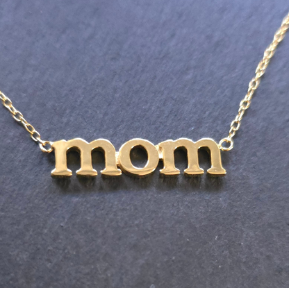 18K Gold Plated Mom Necklace for Mothers – Beautifully crafted from 925 sterling silver with a radiant 18K gold plating, this hypoallergenic and tarnish-resistant pendant celebrates motherhood with elegance and love.