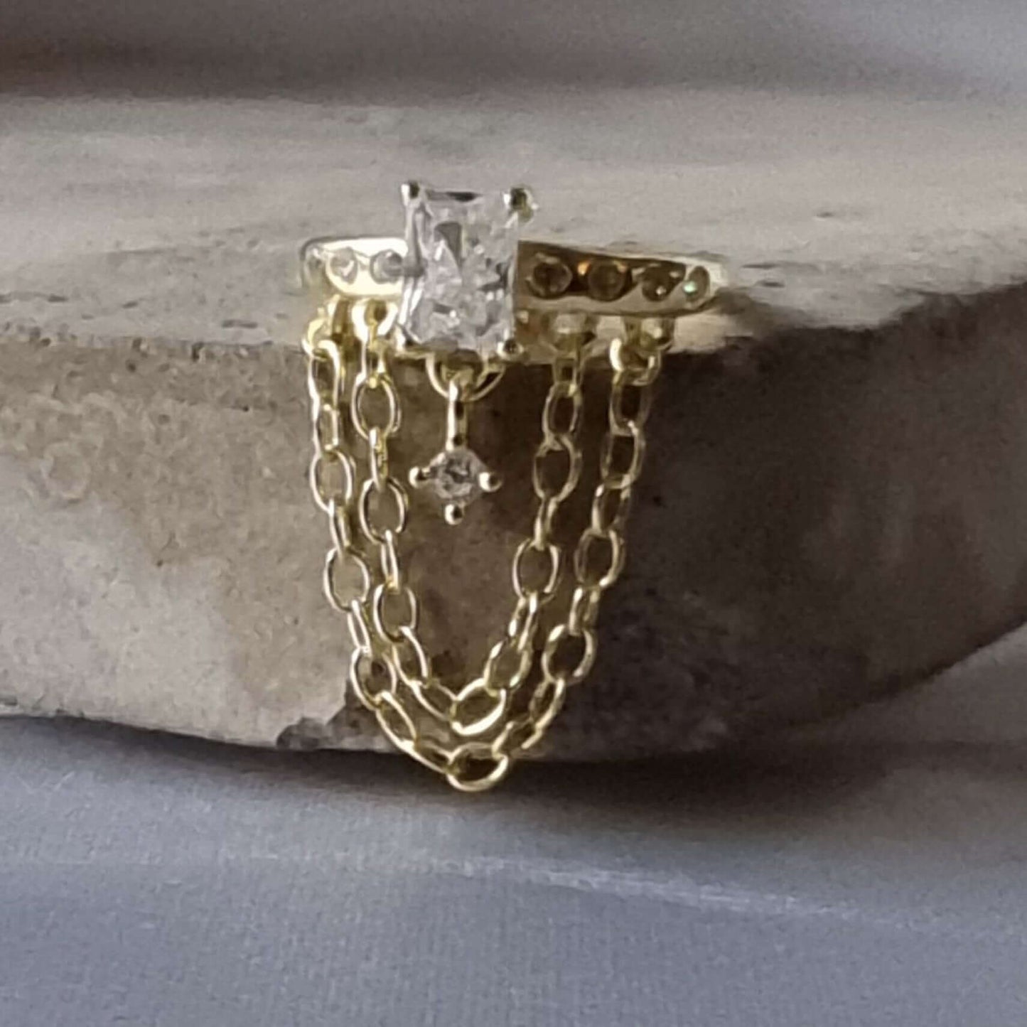 Helix piercing cuff with square zirconia and 2 chains